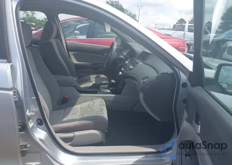 2009 Honda Accord 2.4 Lx-P из США, поврежденный, VIN 1HGCP26499A054422